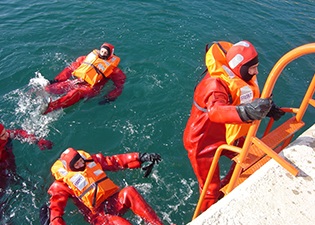 Safety at Sea – Refresher Course
